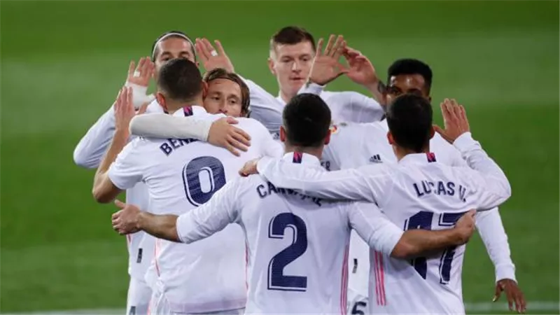قائمة ريال مدريد ضد إلتشي