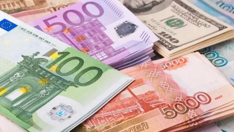 أسعار العملات الأجنبية اليوم الأحد 12 مايو 2024 أمام الجنيه المصري