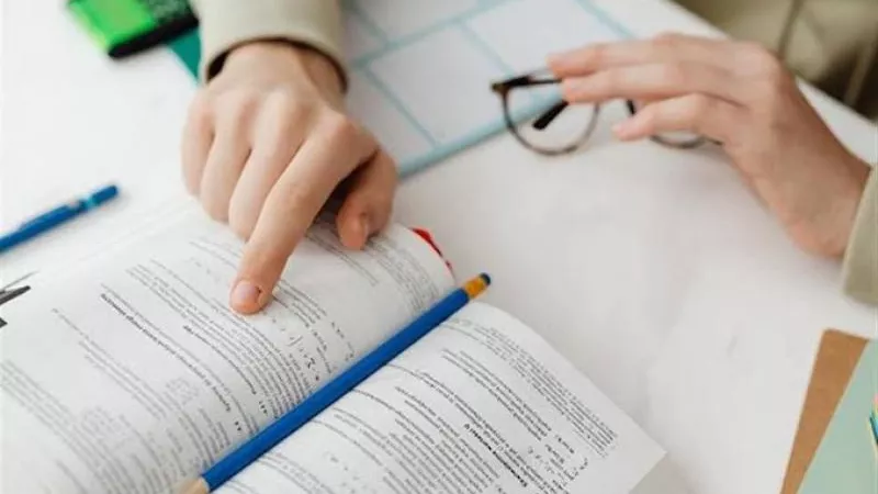 تقديم الدعم.. نصائح ضرورية تقدم للأبناء قبل الامتحانات