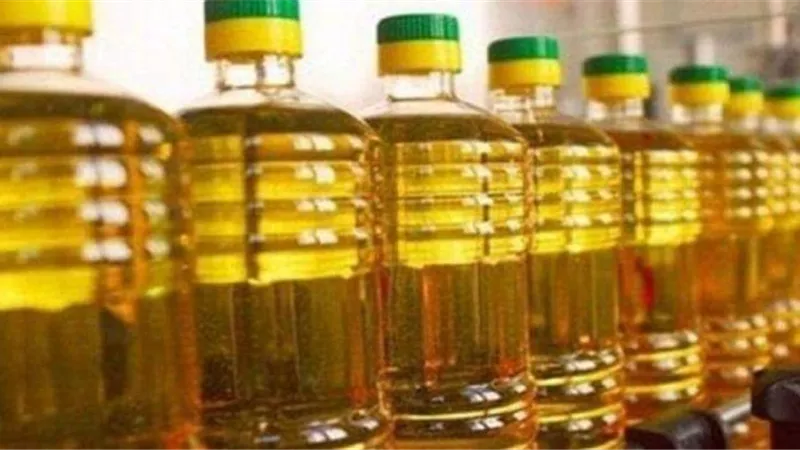 «التموين» تعيد تسعير الزيت .. وتؤكد:  البورصة العالمية هى السبب