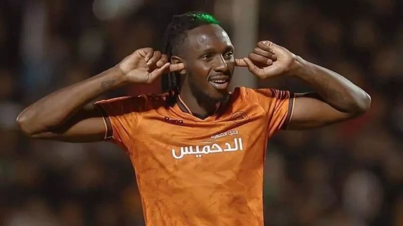 نهضة بركان يتقدم علي الزمالك بهدف أودايو من ضربة جزاء