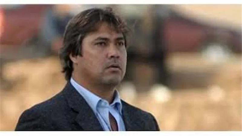 أشرف قاسم يهنىء جماهير الزمالك بتجديد لاعبي الفريق