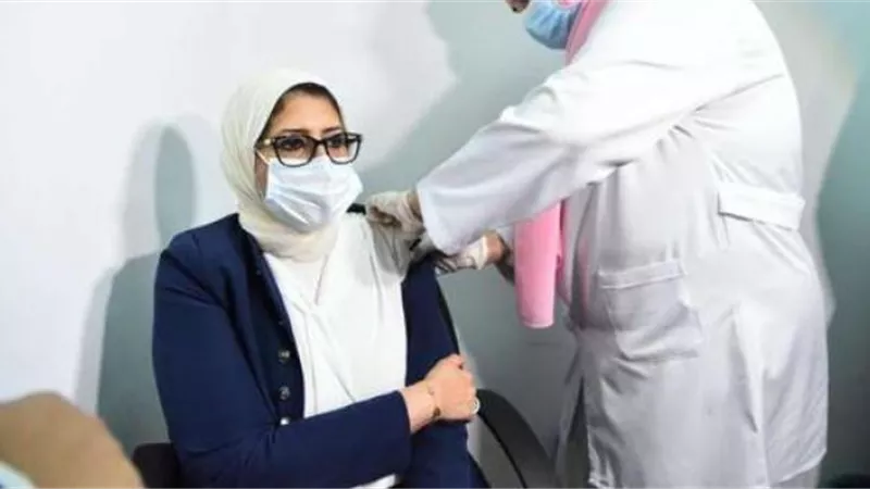 عاجل.. تعرف علي الموعد النهائي لتطعيم المصريين بلقاح كورونا