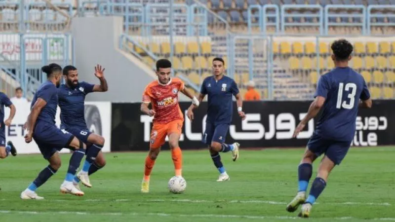 رمضان صبحي و فيستون ماييلي يقودان بيراميدز ضد سيراميكا في الدوري