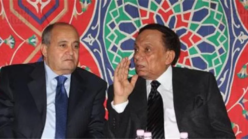 آخرهم وحيد حامد .. لماذا  يتعمد  الزعيم عادل إمام الغياب عن جنازة أقرب أصدقاءه؟