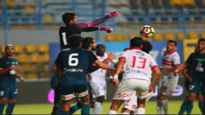 اتحاد الكرة يعلن استبعاد ”حكم الفيديو” بمباراة الزمالك وإنبي لمدة شهر
