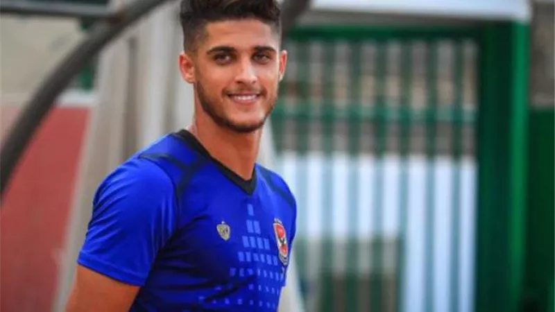 الشيخ يفجرها:”وقعت عقود الانضمام للزمالك”