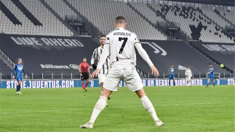 ”في ليلة تألق رونالدو”.. يوفنتوس يذل أودنيزي برباعية في الدوري الإيطالي