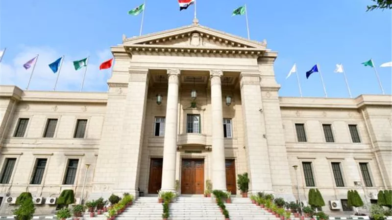 جامعة القاهرة تضع خطوات جديدة للتعامل مع مصابي كورونا .. تعرف عليها