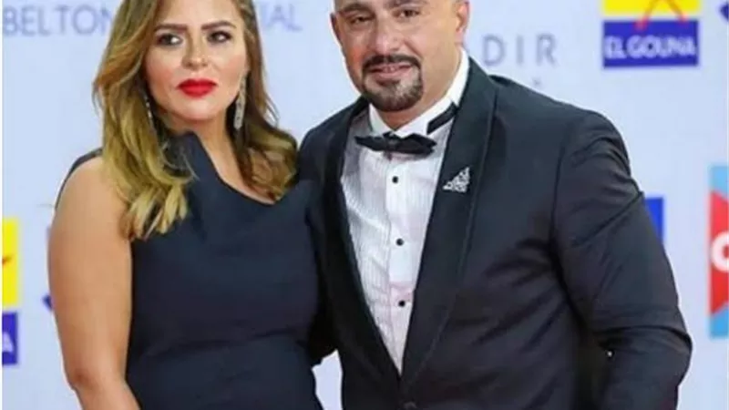 أحمد السقا يجري مسحة كورونا بعد إصابة حماه