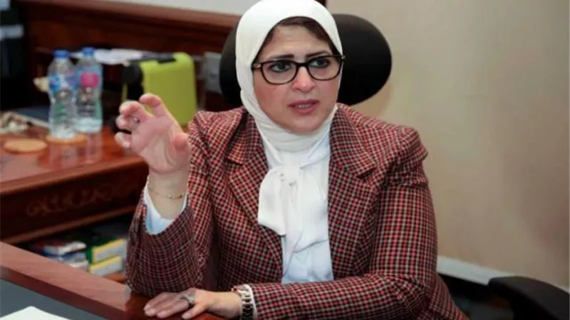 قرار عاجل من وزيرة الصحة بشأن إمدادات الأكسجين لمستشفيات عزل كورونا