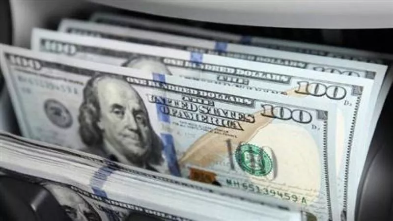 الأخضر يتخطى 47 جنيهًا.. سعر الدولار بنهاية اليوم الخميس