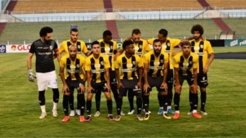 النحاس يحاضر لاعبي المقاولون بالفيديو قبل مواجهة النجم الساحلي