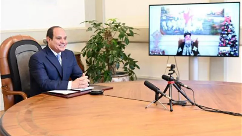 السيسي يهنئ البابا تواضروس بعيد الميلاد المجيد