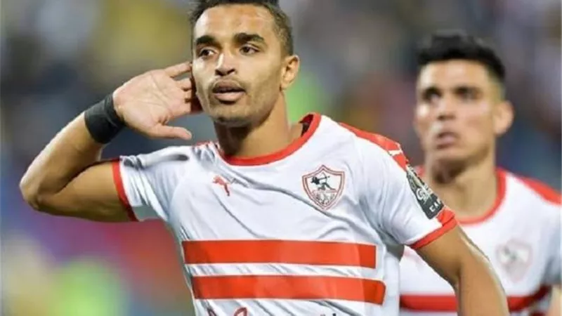 يوسف أوباما يوقع للأهلي