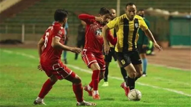 النجم الساحلي يتقدم على المقاولون العرب بهدف في الشوط الأول