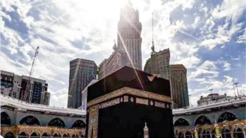 ”  في سماء مكة المكرمة”  سبب تعامد الشمس على الكعبة المشرفة