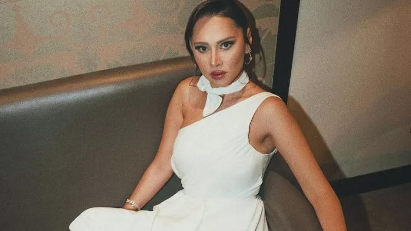 قبل زفافها.. ياسمين رئيس تتألق بجلسة تصوير جديدة