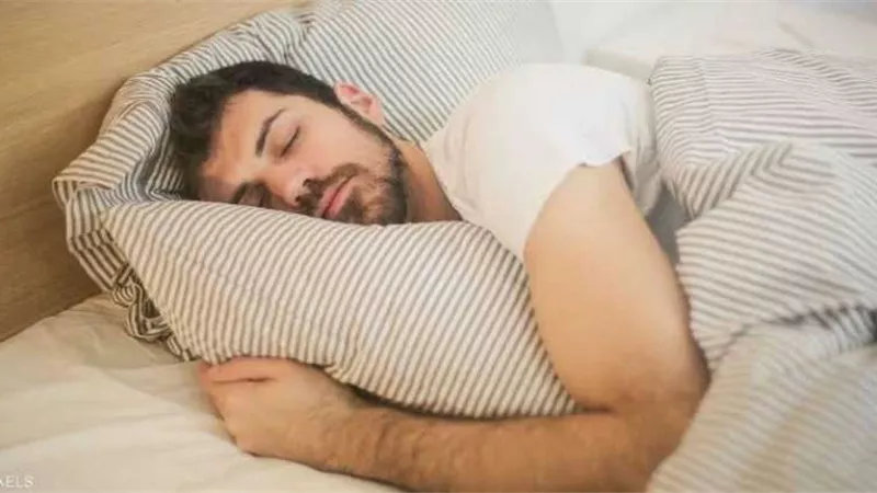 لو مش بتنام كويس.. أطعمة تمنحك الراحة وتحسن جودة النوم