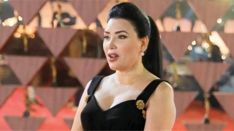 عبير صبري: موصلتش لمرحلة شد وجهي.. وأرفض مشاهد القبلات ..وأحب أن يراني الناس حلوة