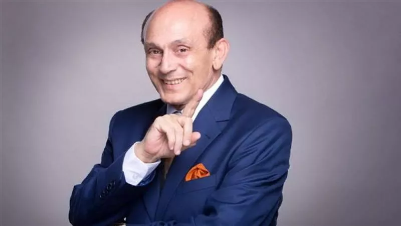 ”يهمني أعرف حيثيات التكريم واستوعبه وأصدقه“.. محمد صبحي يكشف سبب رفضه تكريم راديو إنرجي