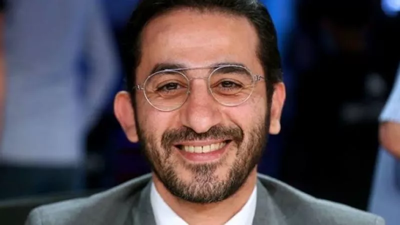 نفاد التذاكر.. أحمد حلمي يعيد تقديم مسرحيته ”ميمو” في عيد الأضحي