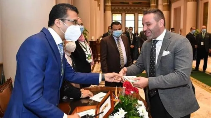 الظهور الاول لحازم امام وحسام غالي ومحمد عمر في مجلس النواب