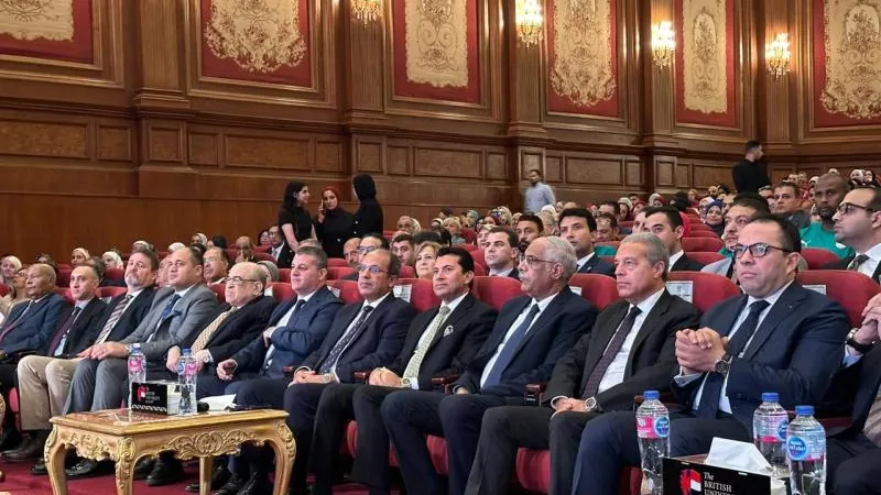 وزير الشباب والرياضة يكشف عن برنامج تدريبي لتأهيل المدربين الوطنيين