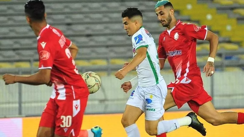 شوط سلبي بين الرجاء والوداد في قمة الدوري المغربي