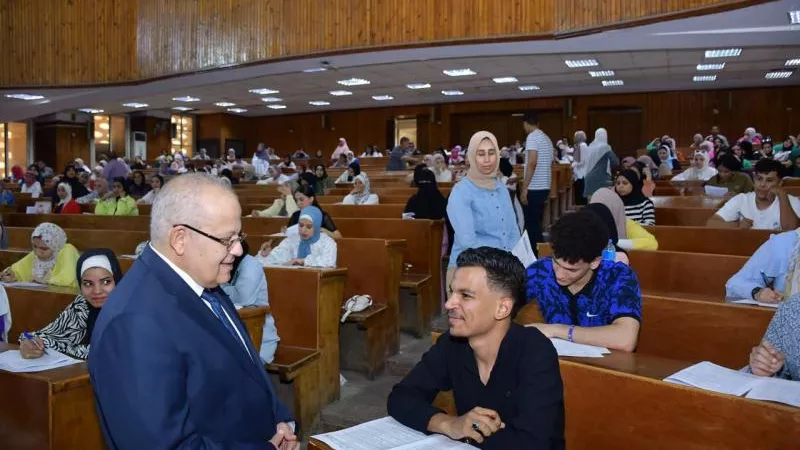 فيديو يرصد أول أيام امتحانات الترم الثاني 2024 بجامعة القاهرة