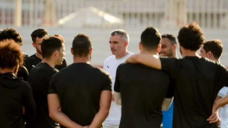 تدريبات تأهيلية لنجم الزمالك خلال مباراة النصر الودية