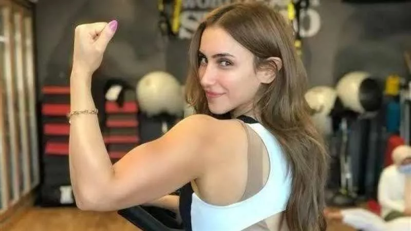 قرار بمحاكمة سائق أوبر.. أول تعليق من هلا السعيد