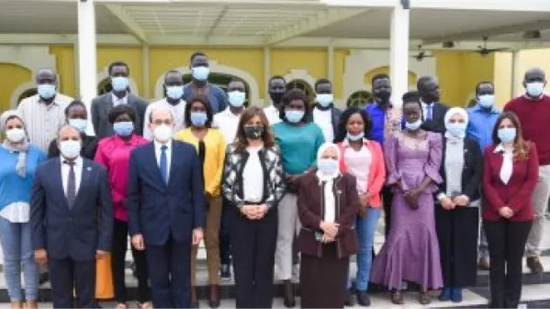 وزيرة الهجرة تلقى محاضرة للإعلامين من جنوب السودان
