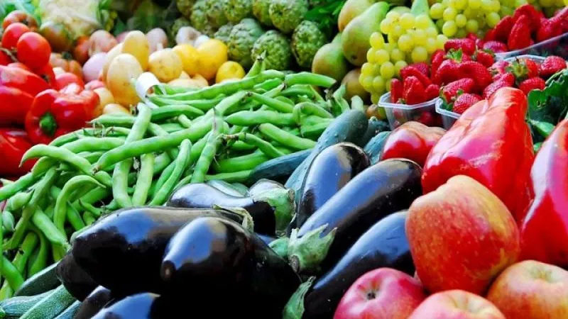أسعار الخضروات اليوم السبت 8-6-2024 داخل سوق العبور