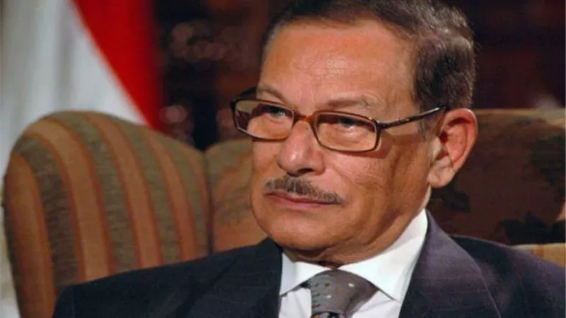 أسرة صفوت الشريف تعلن تفاصيل مراسم الجنازة