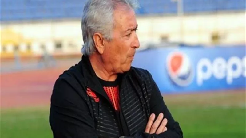 طولان: إنبي قرر تفعيل بند الشراء في عقد ”كريم فؤاد”
