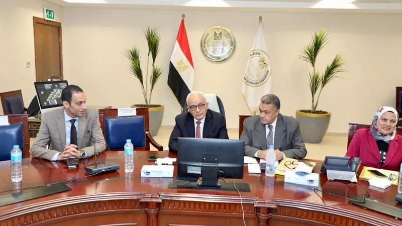 الثانوية العامة 2024.. وزير التعليم يوجه تحذيرات هامة للطلاب بشأن الامتحانات