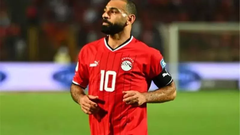 إبراهيم سعيد: « أنتوا بتهاجموا محمد صلاح ليه؟.. ده من أحسن 3 لاعبين في العالم»