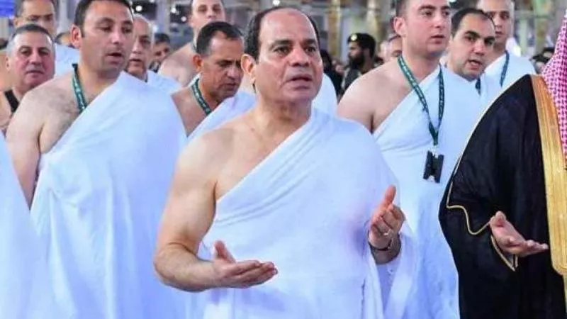 حج السيسي باطل .. بلوجر يثير الجدل على مواقع التواصل الاجتماعي