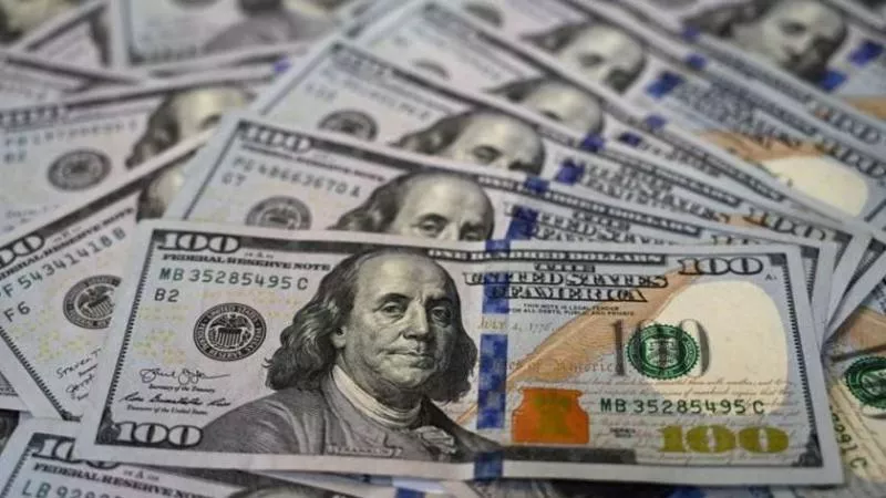 سعر الدولار مقابل الجنيه في البنوك والسوق السوداء اليوم الجمعة 21-6-2024.. الأخضر يسيطر