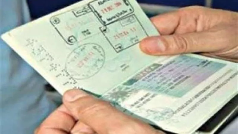 بعد إيقافها..غرفة السياحة تكشف اسباب الغاء تأشيرات العمرة