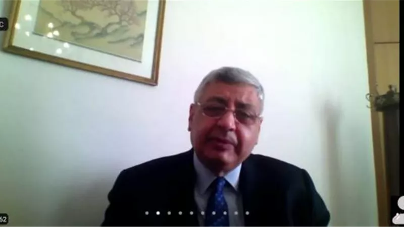 مستشار الرئيس و أساتذة الإعلام يناقشون دور الإعلام في دعم مبادرات رئاسة الجمهورية لمواجهة كورونا