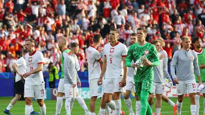 أول تعليق من ليفاندوفسكي على وداع منتخب بولندا المبكر لـ يورو 2024