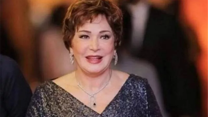 أسرار لبلبة..حكاية حضن عادل إمام الذي حرمها من الزواج و الإنجاب