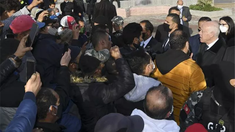 احتجاجات تطالب بإسقاط الإخوان في تونس