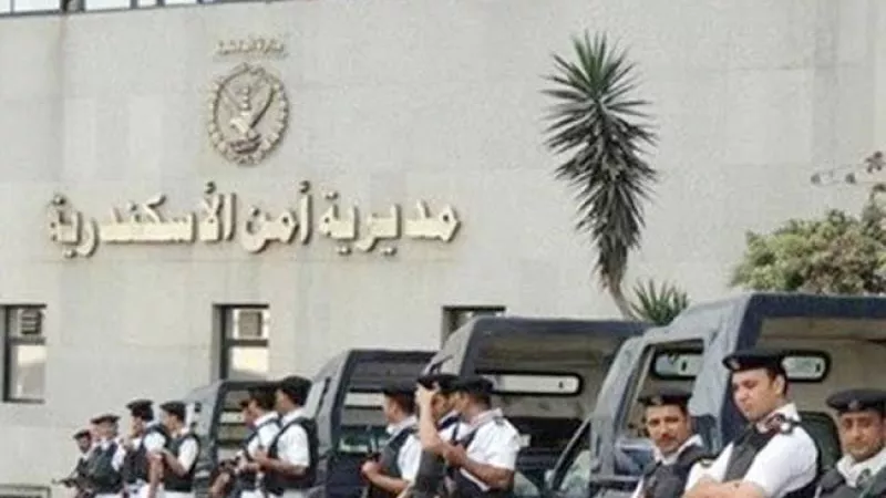 ضبط سيدة في الإسكندرية لبثها مقاطع فيديو خادشة للحياء عبر وسائل التواصل الاجتماعي