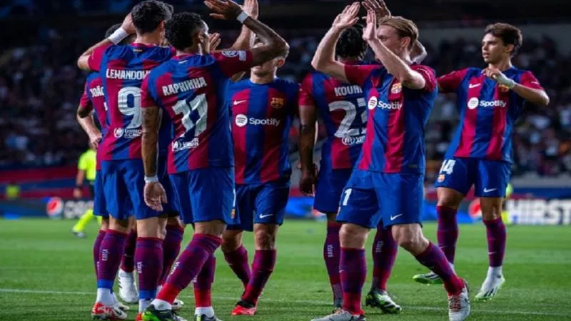 قرار صادم من نادي برشلونة بعد رفض نجمه الانتقال لـ دوري روشن