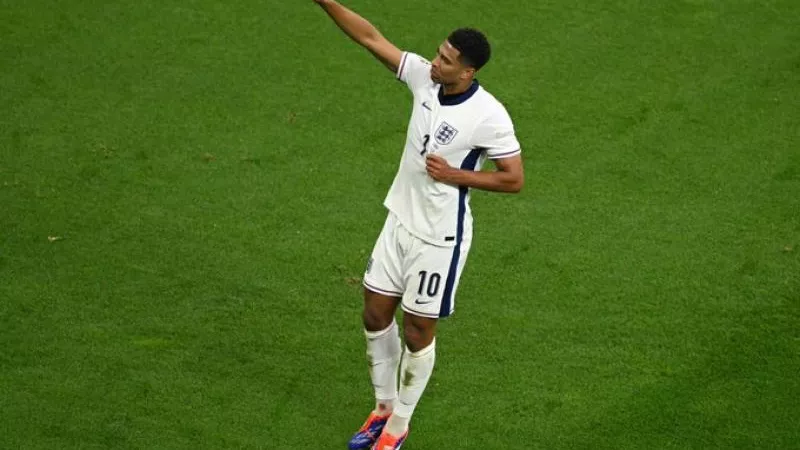 بيلينجهام يثير قلق منتخب إنجلترا قبل ثمن نهائي يورو 2024
