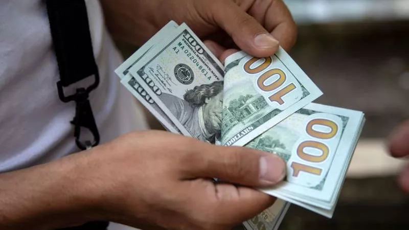 سعر الدولار اليوم السبت 29 يونيو 2024.. الأخضر وصل كام؟