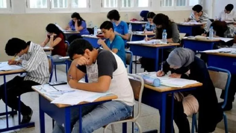 ننشر إجابة أصعب 7 أسئلة في امتحان الفيزياء للثانوية العامة 2024